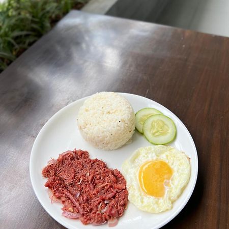 1075 Dormitel Hotel Cebu Bagian luar foto