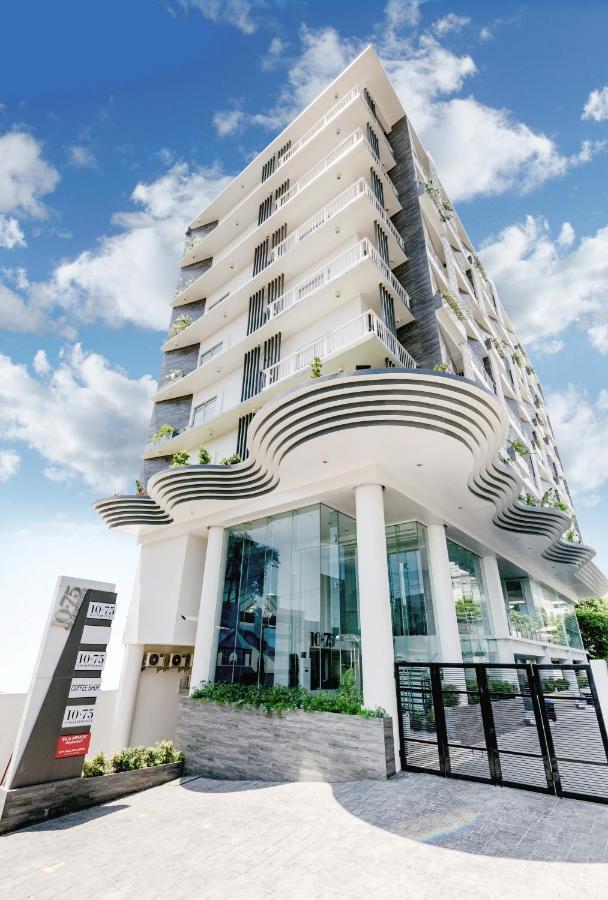 1075 Dormitel Hotel Cebu Bagian luar foto